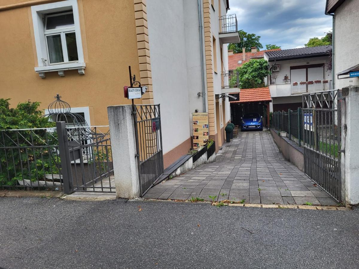 شقة Apartman Buzanova زغرب المظهر الخارجي الصورة