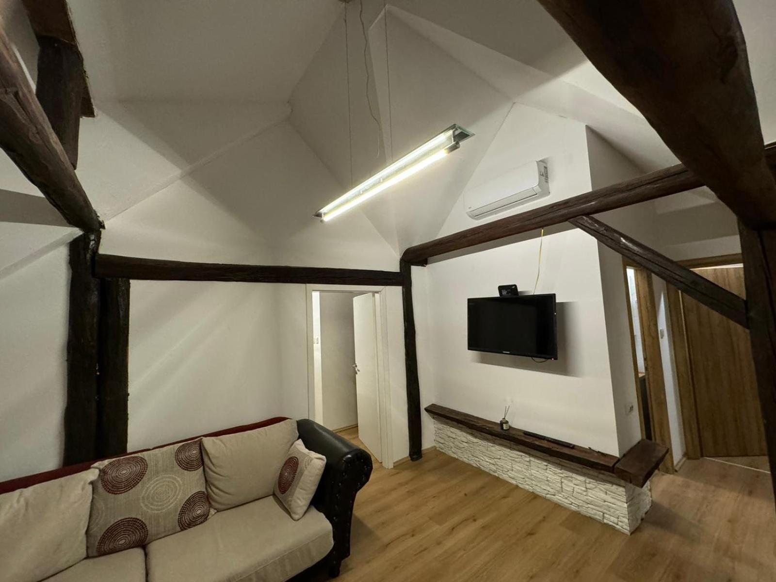 شقة Apartman Buzanova زغرب المظهر الخارجي الصورة